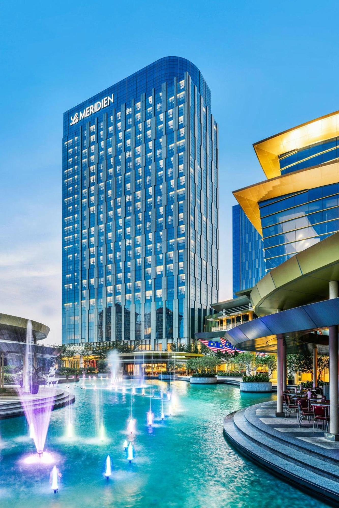 Le Meridien Путраджая Экстерьер фото The Ritz-Carlton, DIFC